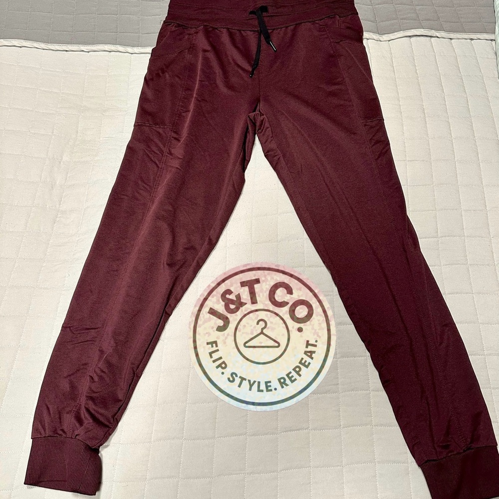 32 Degrees Red Sweatpants Relaxed Fit Joggers